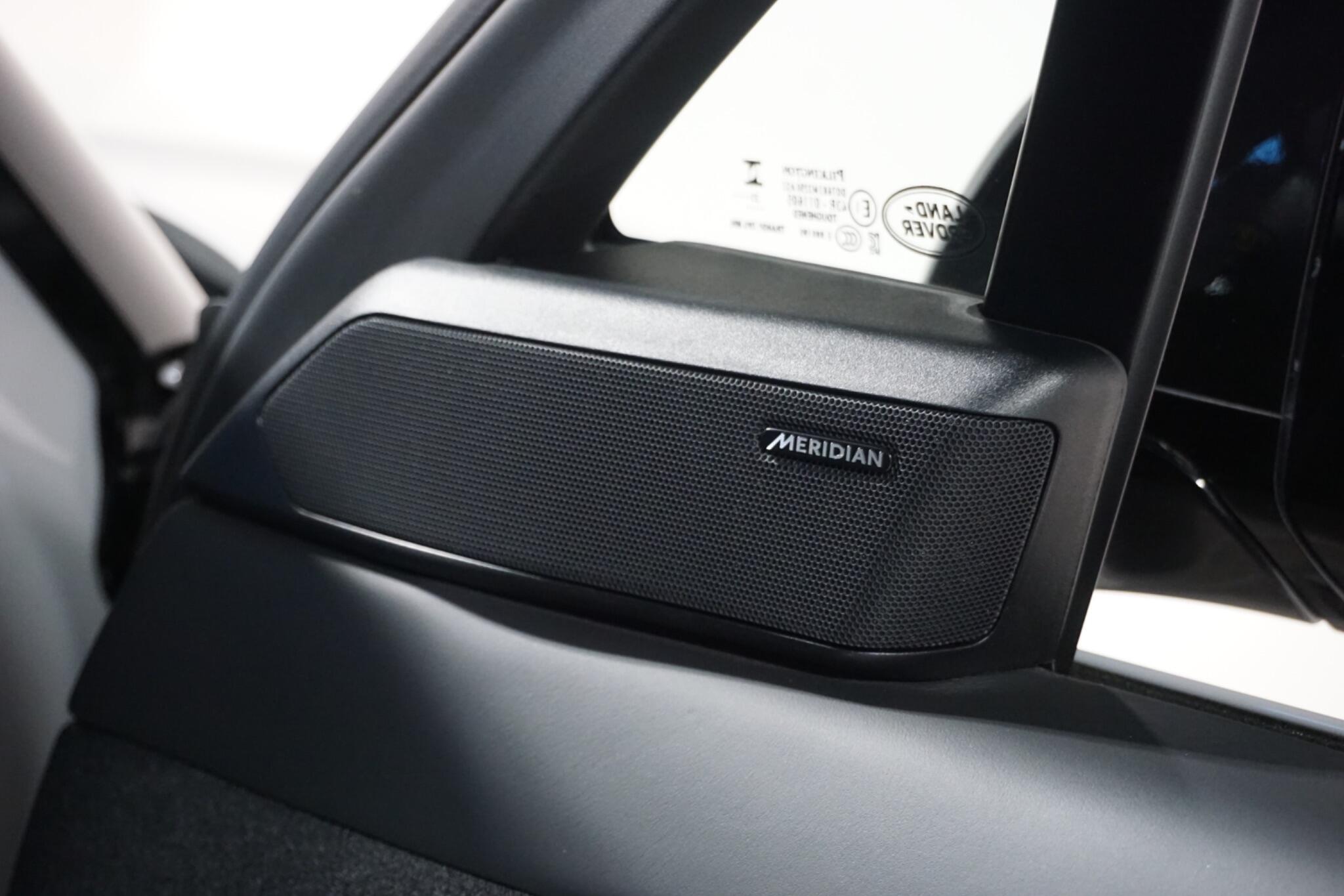 Land Rover Range Rover Sport 3.0 D300 MHEV Dynamic SE SUV 5dr Diesel Auto 4WD Euro 6 (s/s) (300 ps)